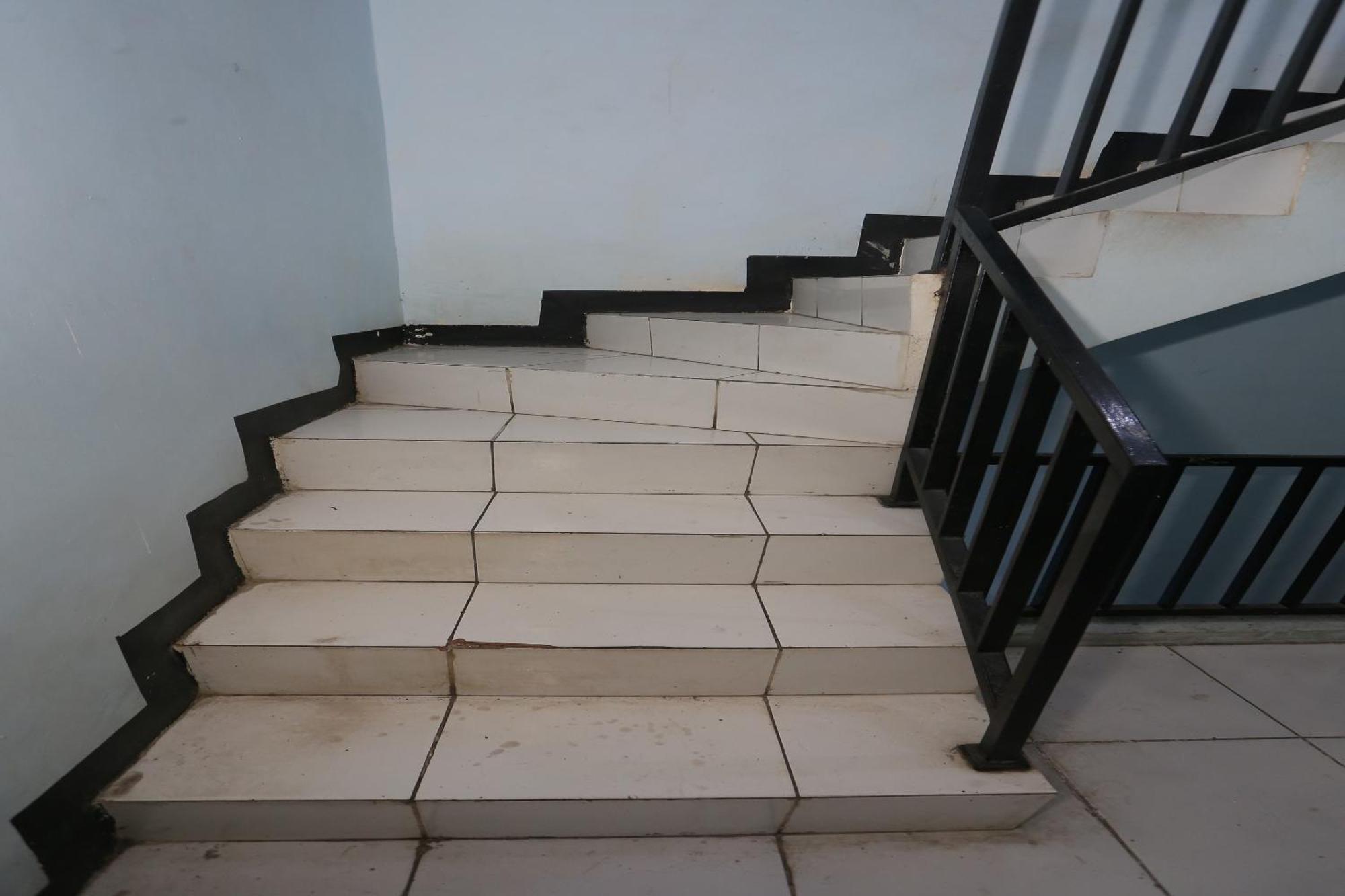 Oyo 93584 Rukotel South Tangerang Luaran gambar